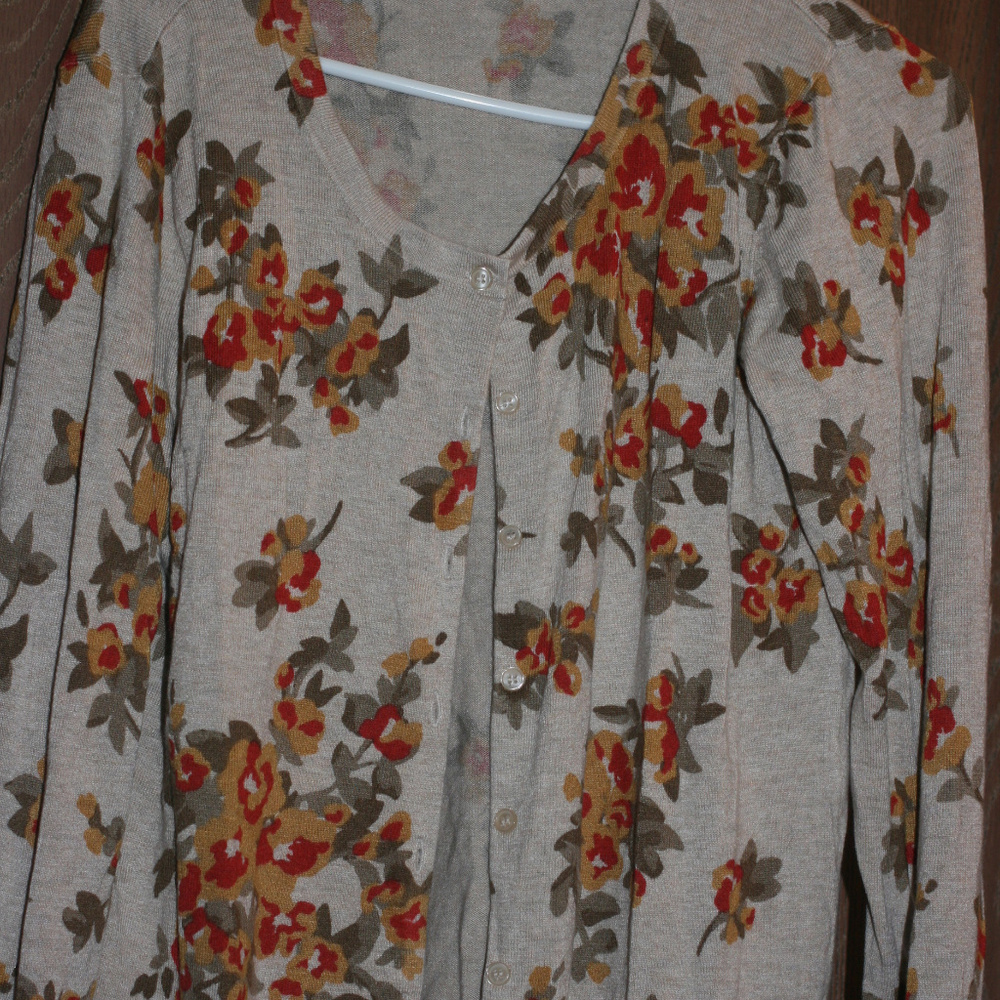 Cardigan Lot - Picture 4 of 5